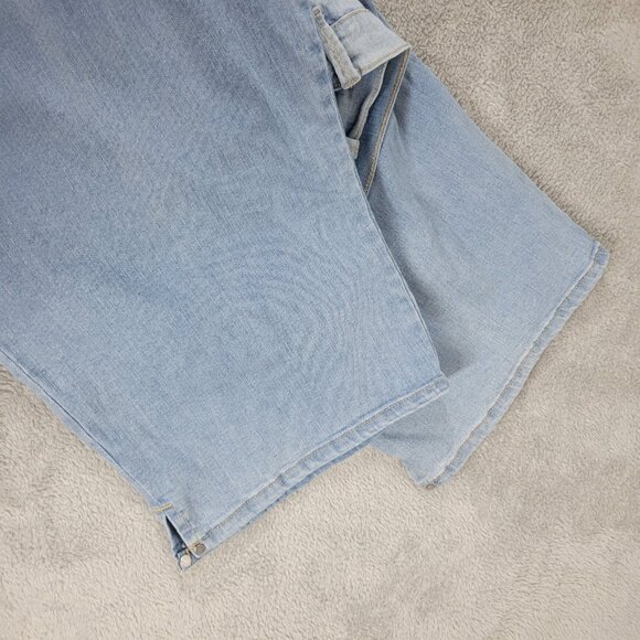 Gloria Vanderbilt Amanda Womens Jeans 24W Plus Capri Light Blue Denim CAP56E - Picture 4 of 10